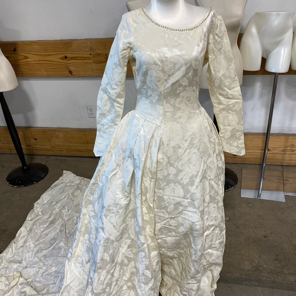 Vintage wedding  dress
